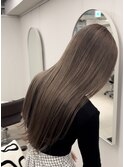 ミルクティーブラウン×艶髪ロング