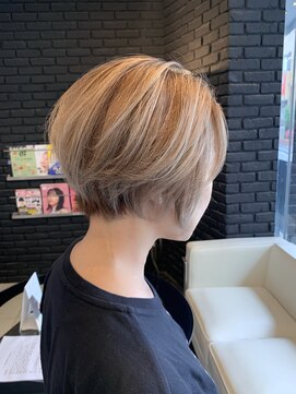 ヘアーアンドカラー ルジャルダン 葛西店(le jardin) 肌馴染み透明感のヘーゼルベージュハイライトカラーがオススメ！