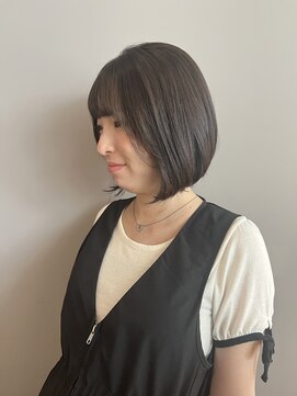 ヘアーエスクールシーユー 枚方T-SITE店(hair S.COEUR×Cu) ワンカールボブ×オリーブカラー