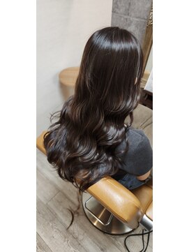 マハロ バイ ビークール(mahalo by BeCOOL) 大人雰囲気~グレージュ~