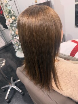 ヘーゼルベージュ