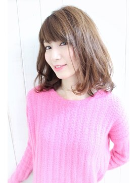 ディー(dee) dee 柔らかフェミニンロブ