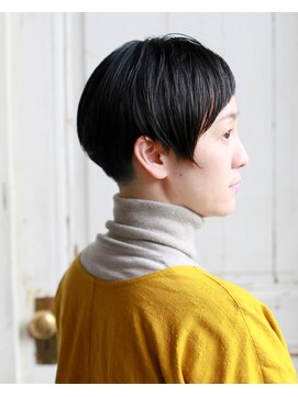 ホワイトルーム(White Room) 前下がりのマッシュショート♪