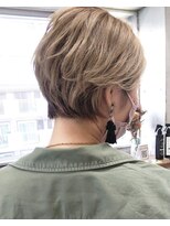 ランプ(Lamp)&nbsp;前下がり大人ショート