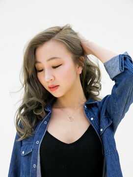 オルブ 戸塚安行店(Oluve) 外国人風/ダブルカラー/デザインカラー/ケアブリーチ