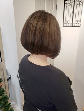 ヘア ケア ディエイチケー(HAIR CARE DHK) 大人可愛い前下がりボブ