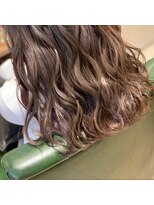 カーム(calm)&nbsp;グレージュ