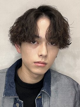 フィフス トウキョウ (fifth TOKYO) ツイストスパイラルパーマ波巻きパーマメンズマッシュウルフ