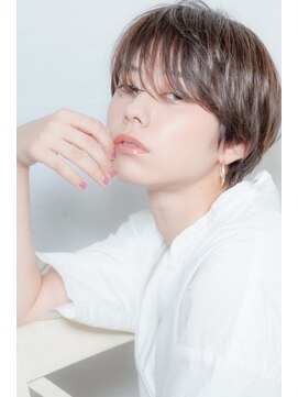 シド 表参道(s.i.d) 椅子とショートヘア