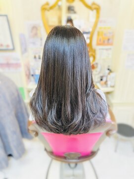 美容室 ティンカーベル レイヤーカット