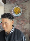 カーリーバックツーブロックスタイル