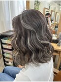 小顔へア アッシュカラーグレージュハイライトカラー◎