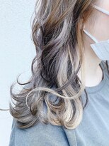 ニュイ 高槻 阪急茨木店(nui)&nbsp;黒髪ボブルフネビージュ小顔ワンレンスペインカール