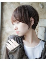カライングドゥ(ing deux)&nbsp;大人可愛い20代30代40代黒髪前下がりショートボブ丸みショート◎