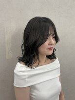 クム 横浜(qumu)&nbsp;韓国風ミディアムレイヤー × 黒髪【神永】