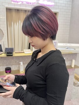 ロンド レア 天神大名店(Lond Le’a) ミディアムヘアデザインカラー暗めカラーシャドールーツ