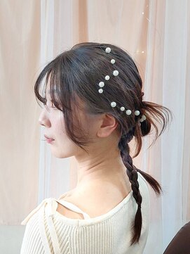 ヘアードレッシングサロン ウィル(Hair Dressing salon WILL) ～お呼ばれにもぴったり！ パールが揺れる華やかまとめ髪～
