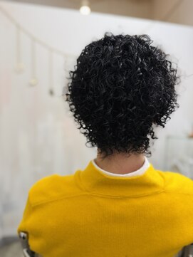 カペリマレーナ(Capelli Malena) アフロ スパイラル パーマ