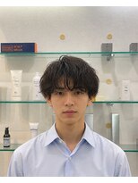 ビーシャイン(B-SHINE) メンズパーマ/メンズカット/シェービング/眉毛/メンズサロン