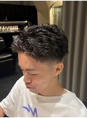 夏にぴったり！オールバックパーマ×フェード