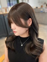 リアン 本厚木(LIAN) レイヤーカットハッシュカットミディアムレイヤー顔周りカット