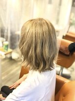 アンプリュス リアン(1+ Unplus lien)&nbsp;外国人風外ハネロブミルクティーブロンド/亀戸