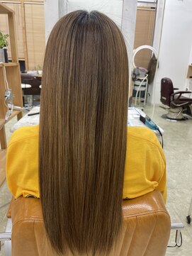 レオ 幸手(Leo) 20代30代40代髪質改善トリートメント艶感ストレート透明感