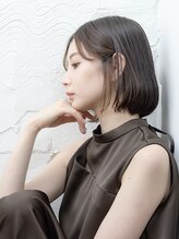 ニルバ(niLva) 乾かしただけでまとまる ワンレンボブ 大人ナチュラル