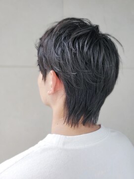 ヘアーデザイン ミヤビ 広尾(HAIR DESIGN MIYABI) ニュアンスカールのウルフショート