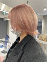 ペールピンク、ハイトーンピンク、ショートレイヤーボブ【池袋】