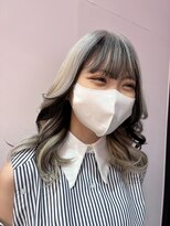 ウィクシーミミ 栄矢場町店(wixy mimi)&nbsp;ブラックフレーミング&ホワイトカラー