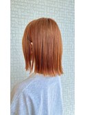 切りっぱなしボブ＆オレンジカラー