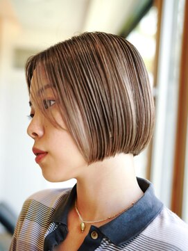 ビュートリアム 鎌倉小町(BEAUTRIUM) ボブ/レイヤーカット/透明感カラー【beautrium鎌倉小町】比嘉