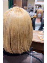 エルパライソ 鯖江店(Elparaiso)&nbsp;バッツリミニボブ×ブロンドカラー