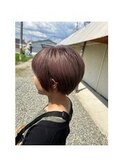 大人可愛い20代30代40代前下がりショートボブ丸みショート