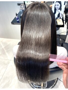 ハルキミナト ジャパン ヨコハマ(HARUKI MINATO japan YOKOHAMA) メゾンストレートで今までにない感動を