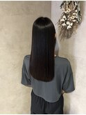 「縮毛矯正で叶える理想のストレートヘア」