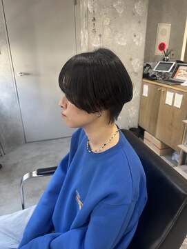 ラック(LUCK) ボーイッシュショート/船橋/くすみベージュ/細めハイライト