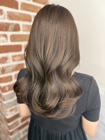 エニー 栄(Any)&nbsp;韓国レイヤー×オリーブベージュ