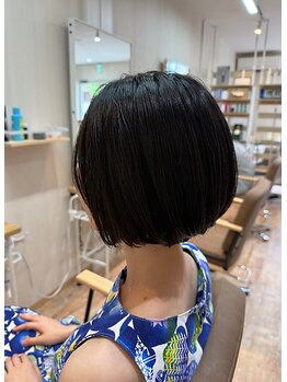 骨格・髪質・クセを見極め、あなたの魅力を引き出すカットで、雰囲気に合ったスタイルを創ります♪