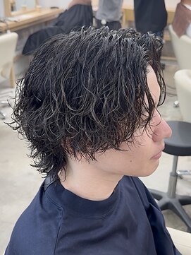 アイトーキョーリタ 渋谷(AI TOKYO Rita) サーフカール波巻きツイストスパイラルパーマグランジパーマ渋谷