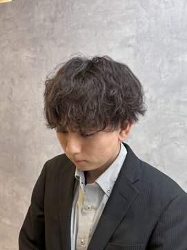 シャドウパーマ