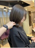 オリーブブラウン