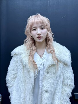 リリック(LYLICK) ピンクブロンド