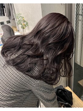 ヒュエ 表参道(Hue) ラベンダーカラー._.