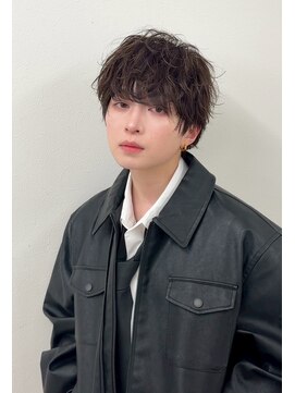 アイトーキョープラスシー 横浜(AI TOKYO+Sea) MEN’S横浜/マッシュ/ツイストスパイラルパーマ/シャドウパーマ/