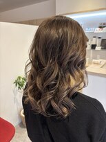 アズールサン 草加西口店(azule-sun)&nbsp;バレイヤージュ,グレージュ,モノトーンカラー【草加】