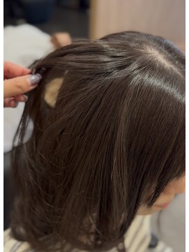 イロ バイ マグ(IRO by Mag) ブリーチなしカラーで髪質改善◎夏レイヤー小顔ショート