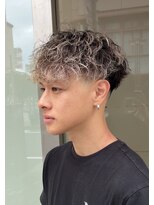 ジャンクス 千葉(junks)&nbsp;ツイストスパイラル　テーパーフェード　ハイライト　TAIGA