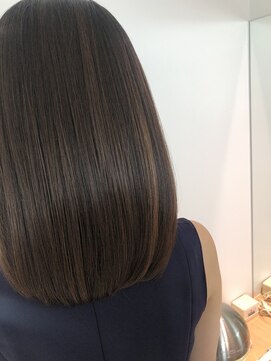 イヴォーク トーキョー(EVOKE TOKYO) ロブ × プリンセスケアトリートメント